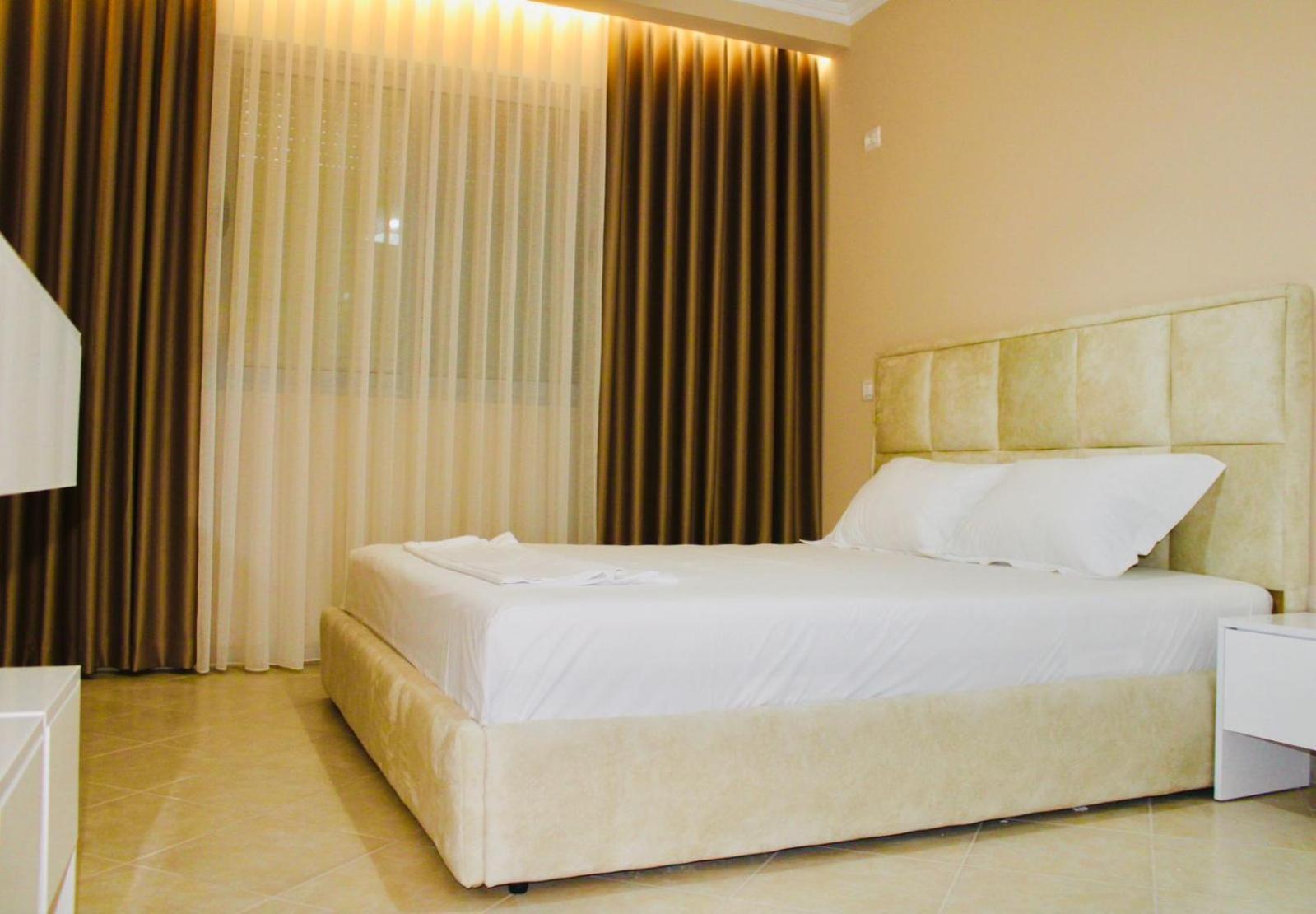 Holiday Apartment * Vlorë